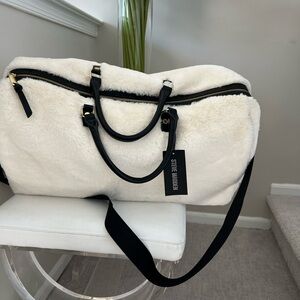 Steve Madden Cream and Black Travel Bag NEW!!!